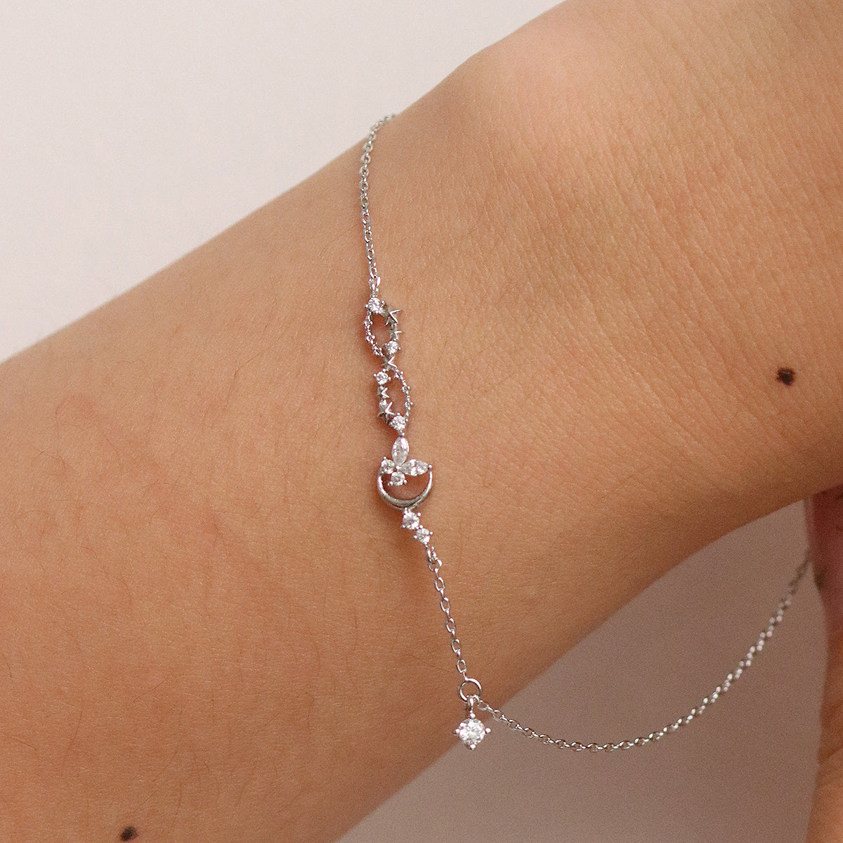 Cubic butterfly moon bracelet-2