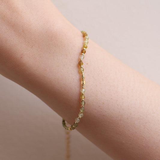 Peridot beaded bracelet-0